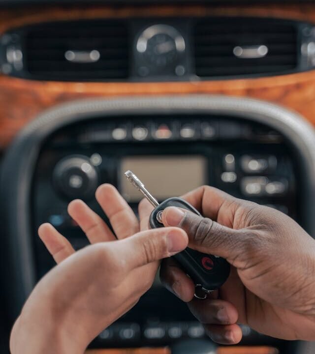 Beginner Driving Lessons for Adults