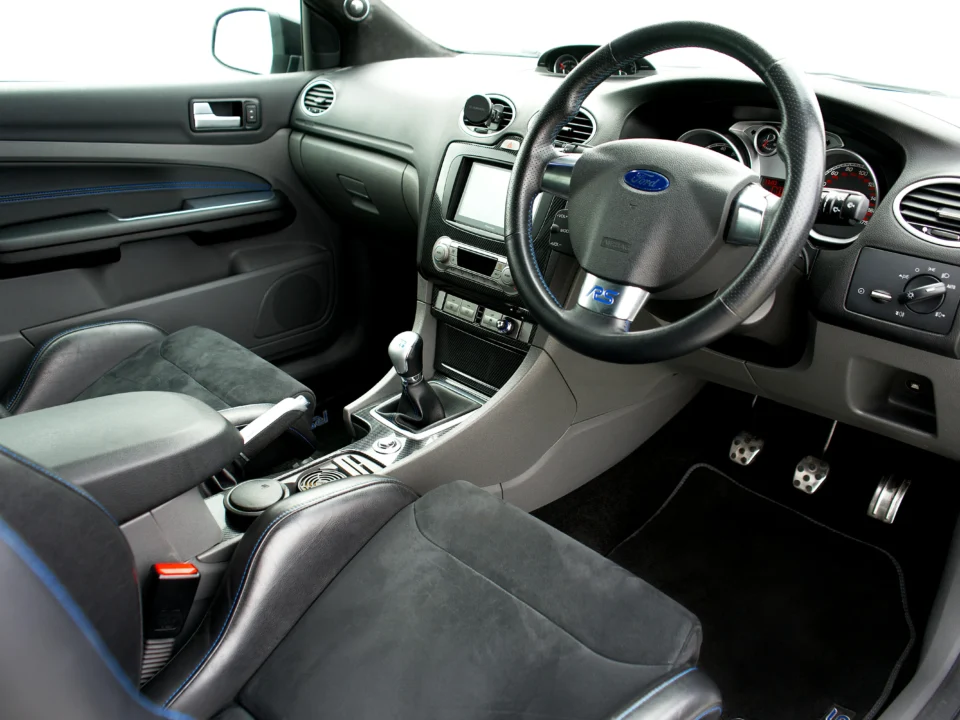 manual transmission driving lessons near me